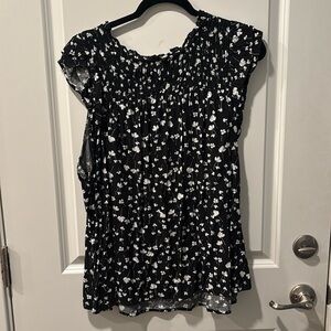 Old Navy Black Floral Smocked Cap Sleeve Blouse